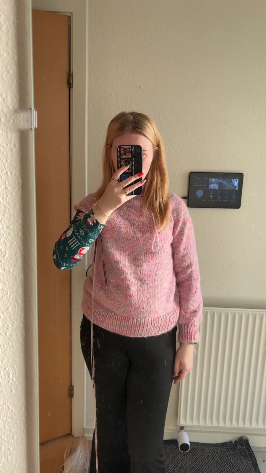 Den færdige sweater – Novice Sweater